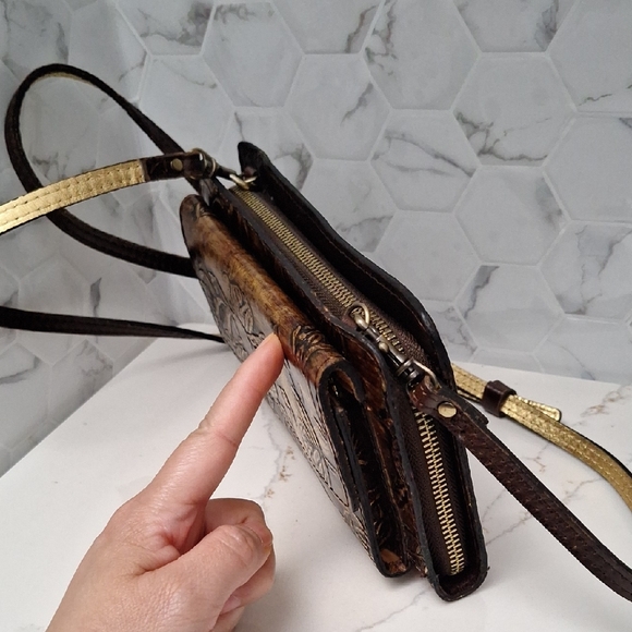 Patricia Nash AZARIO Metallic Embossed Leather Crossbody Clutch - Picture 13 of 15